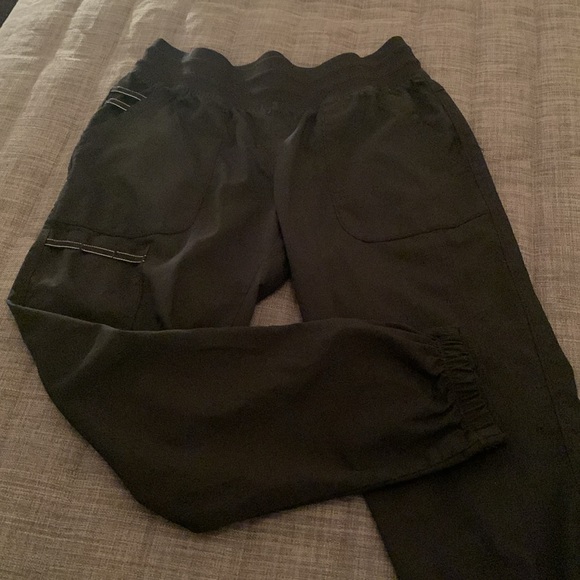 Scrub pants - Picture 2 of 9